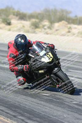 media/Dec-04-2025-Racers Edge (Thu) [[5ebc9f124d]]/3-B Group/3-Session 2 (Turn 7 Inside)/